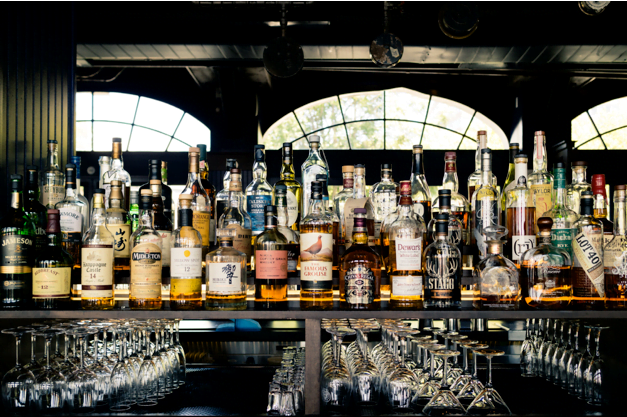 Different types of whisky and whiskey