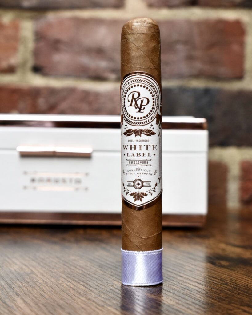rocky patel white label robusto