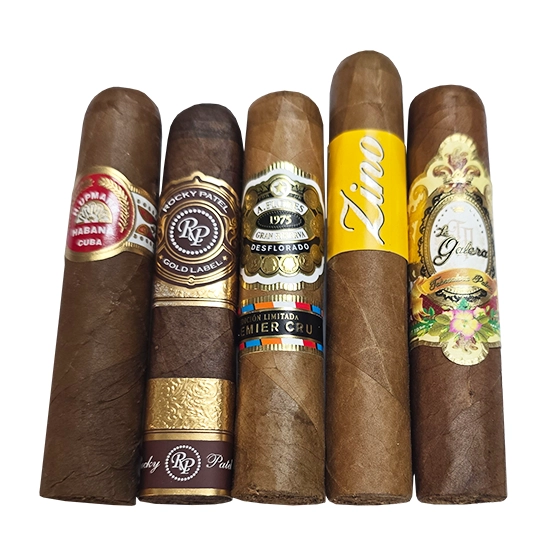 The Christmas Short Smokes Cigar Selection